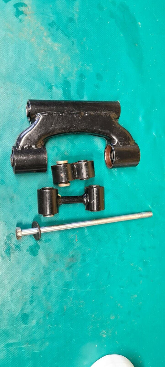 Kit support moteur silent bloc inhai 320 HYTRACK 2006