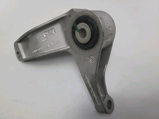 Support Moteur Silent Bloc SASIC  2706264 Ford Kuga 1502464 532C76 (#AUT151)