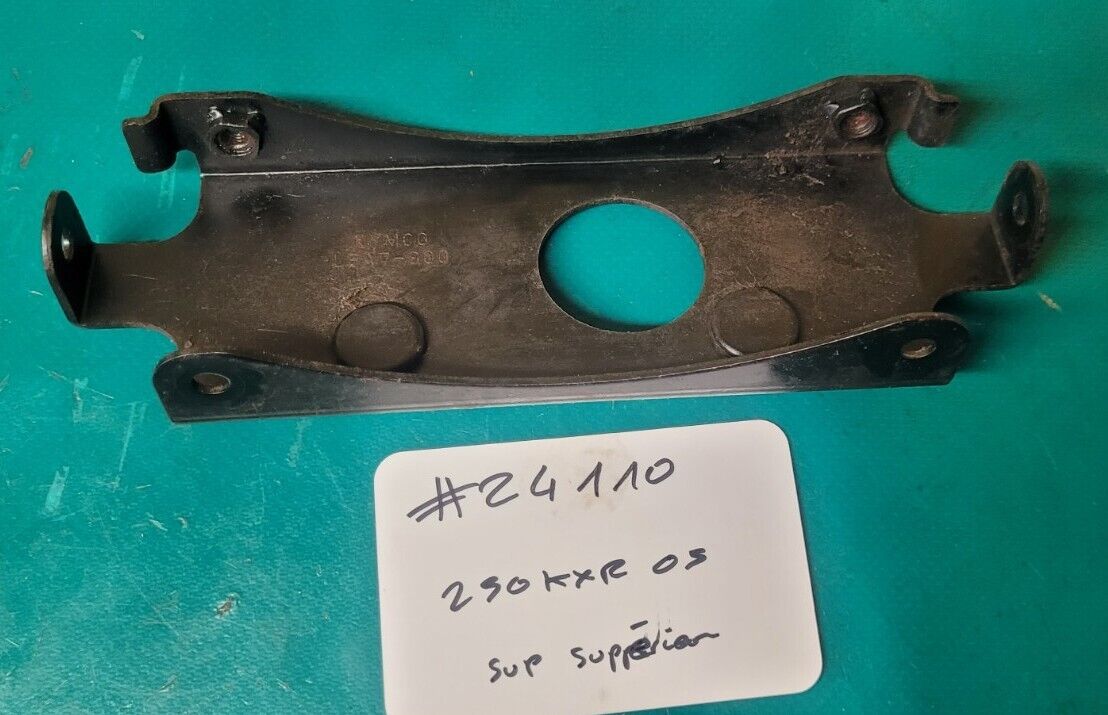 Support De Radiateur Supérieur KYMCO 250 Kxr 05 (24110 )