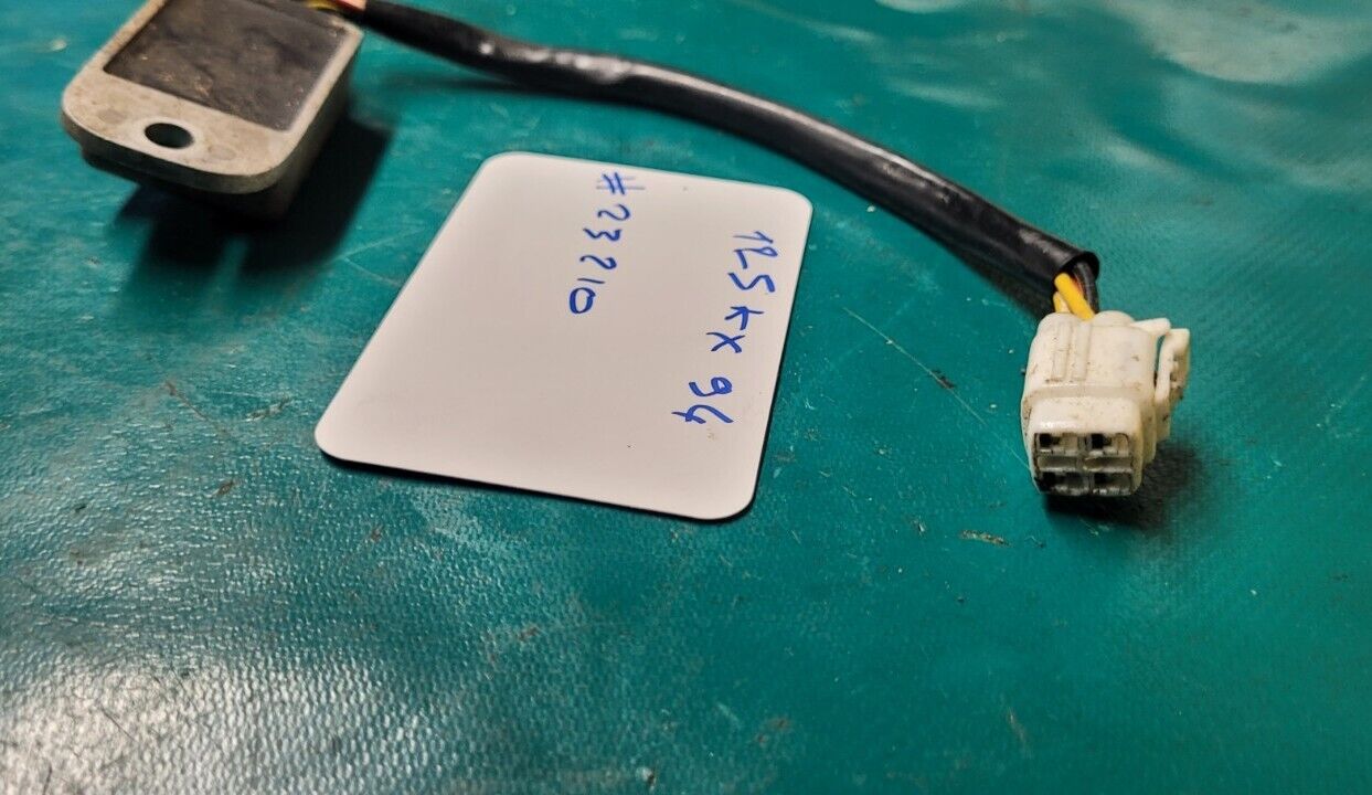 Condensateur Sh54212 KAWASAKI 125 KX homologué num mot: KX125KE...   (Rf #23210)