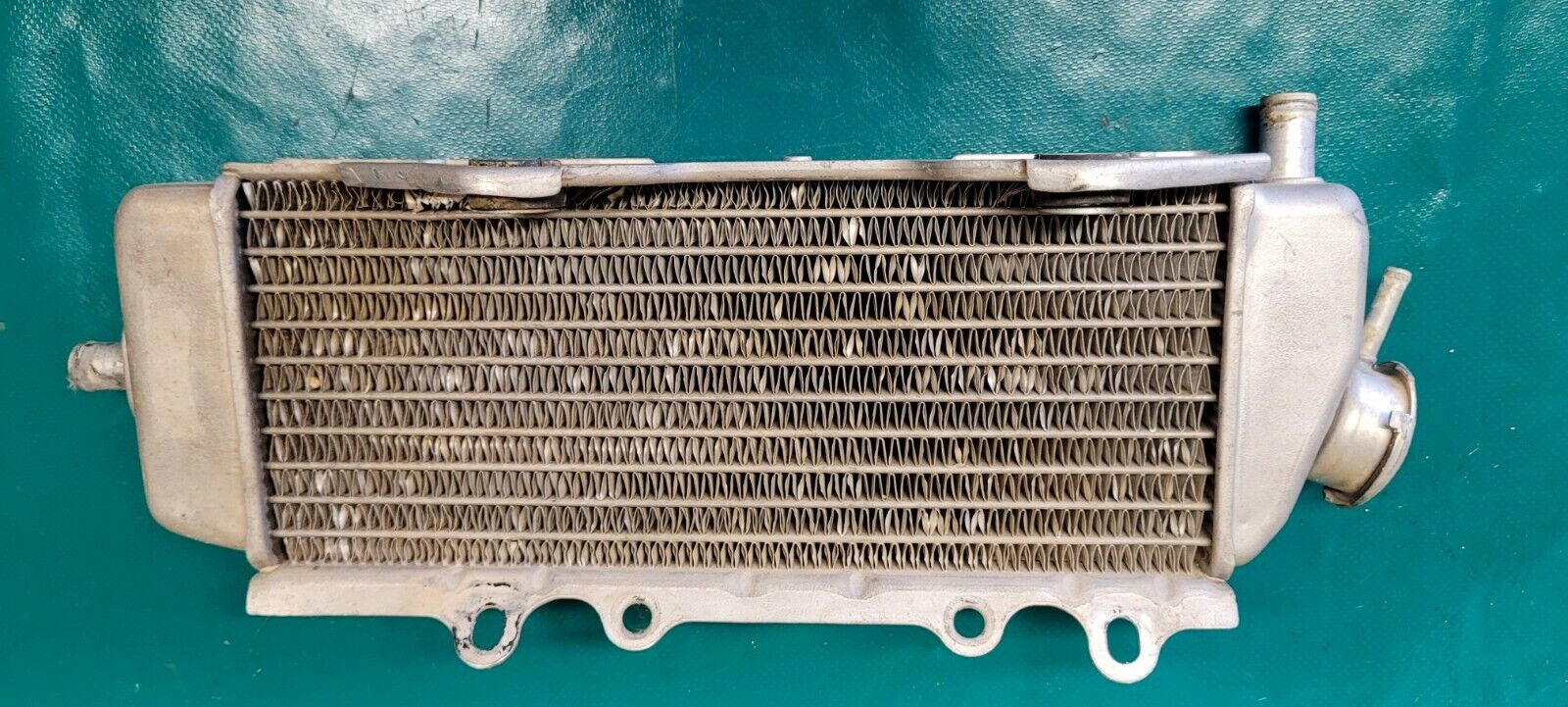 Radiateur côté bouchon Kawasaki 250 KXF 2004