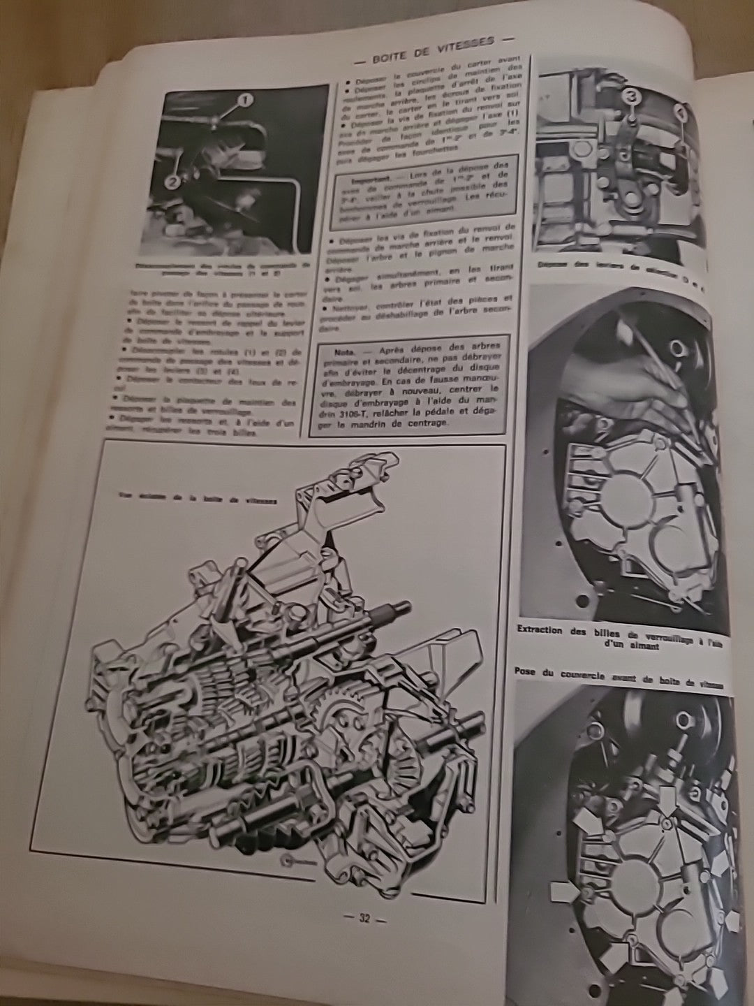 Revue Technique CITROEN CX 2000 2200 RTA de 104 pages (Liv61)