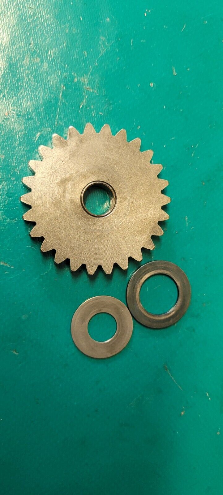Engrenage renvoi kick vers cloche 50 TS Suzuki er 21