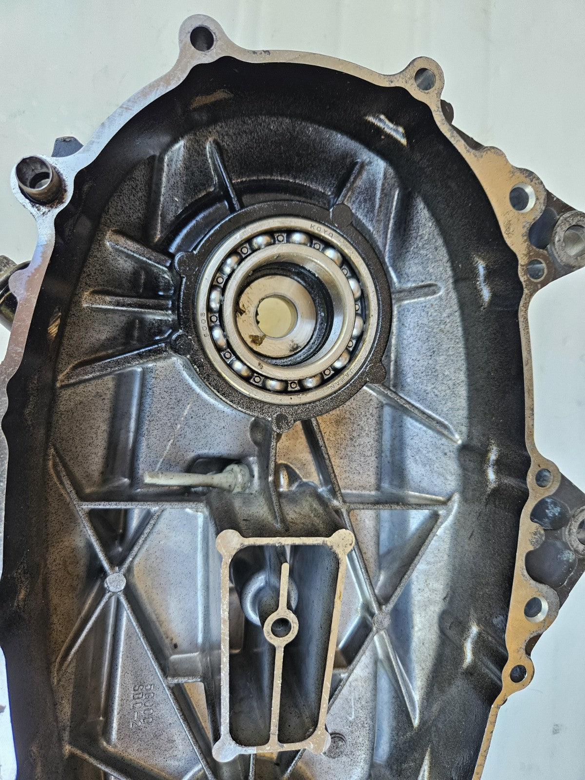 Carter Moteur Coté Transmission Boîte Yamaha 500 Tmax 2007 SJ05 (#24967)