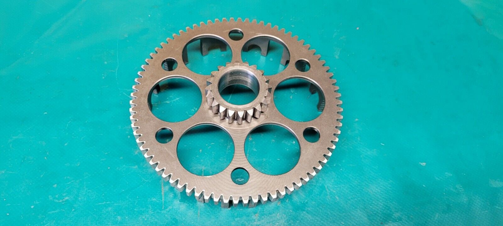 Cloche d embrayage KTM 400 exc F 2002