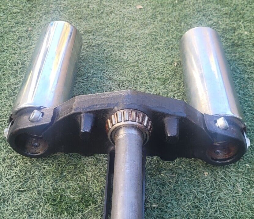 T de Fourche  HYOSUNG GV 125 Aquila 06 (23902)