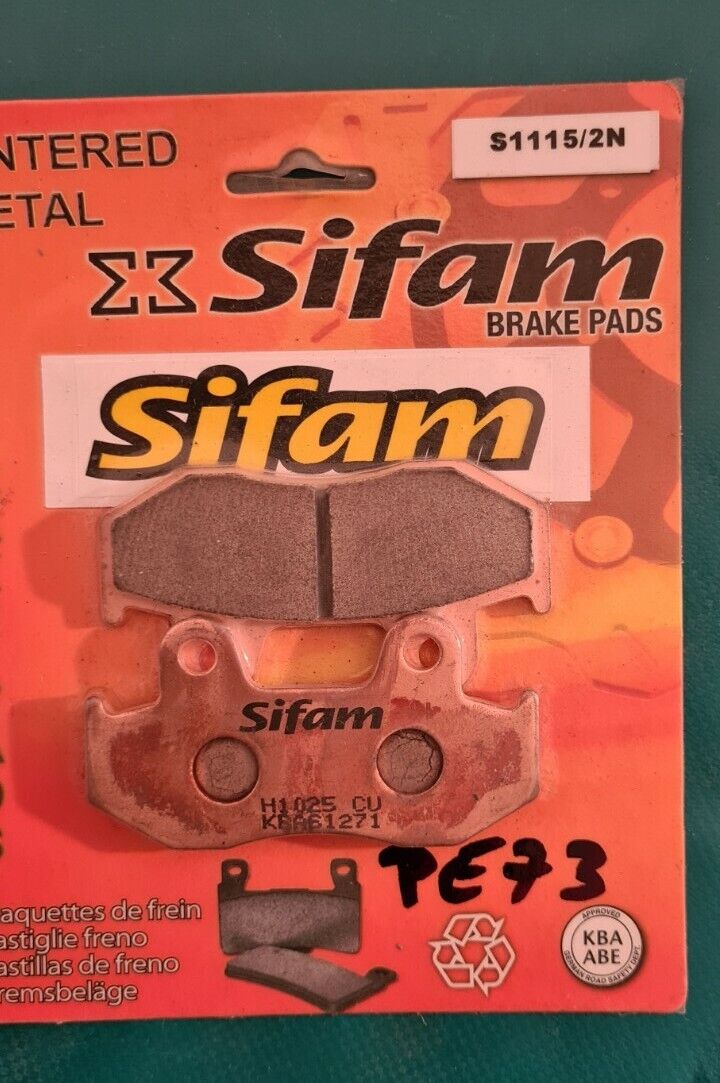 Plaquettes de freins cr 500 250 ... voir fiche détail sur photo 2 (code PE73)