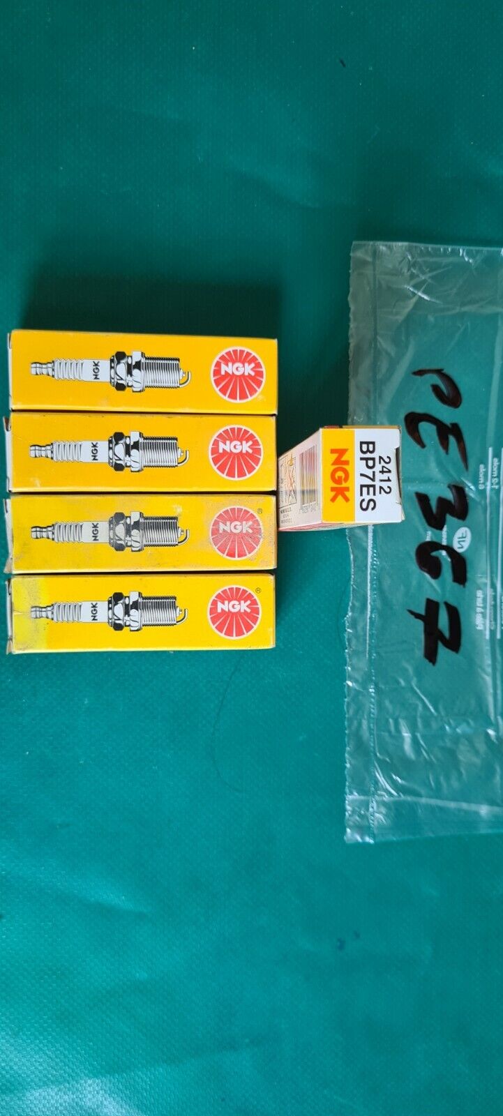 Lot de 5 bougies NGK bp7es 2412 voir photo (PE367)