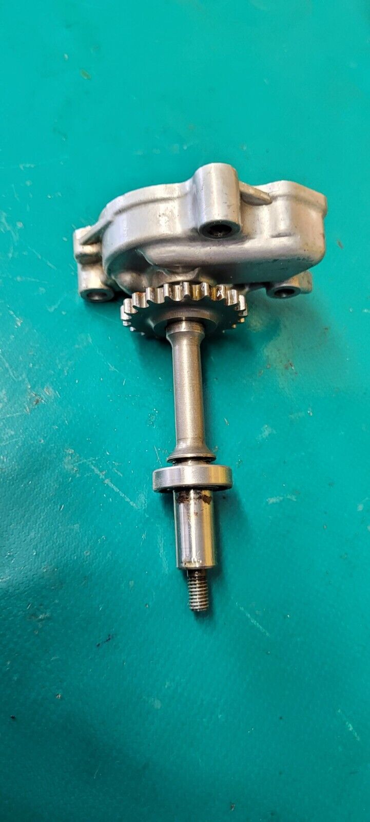 Pompe a huile avec arbre etc KAWASAKI 650 KVF 2007