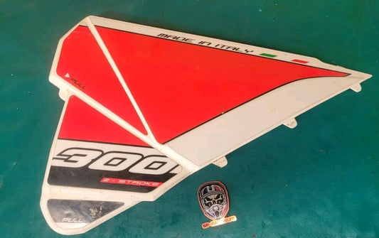 Cache Plastique Carter De Filtre À Air Clips  Beta 300 X Trainer 2017 (24414 )