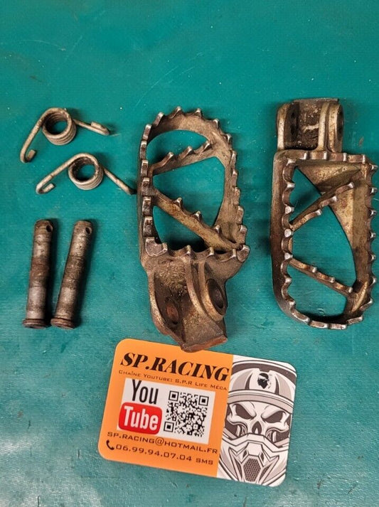 Paire De Cale-pieds 300 EXC KTM 2006 (24090)