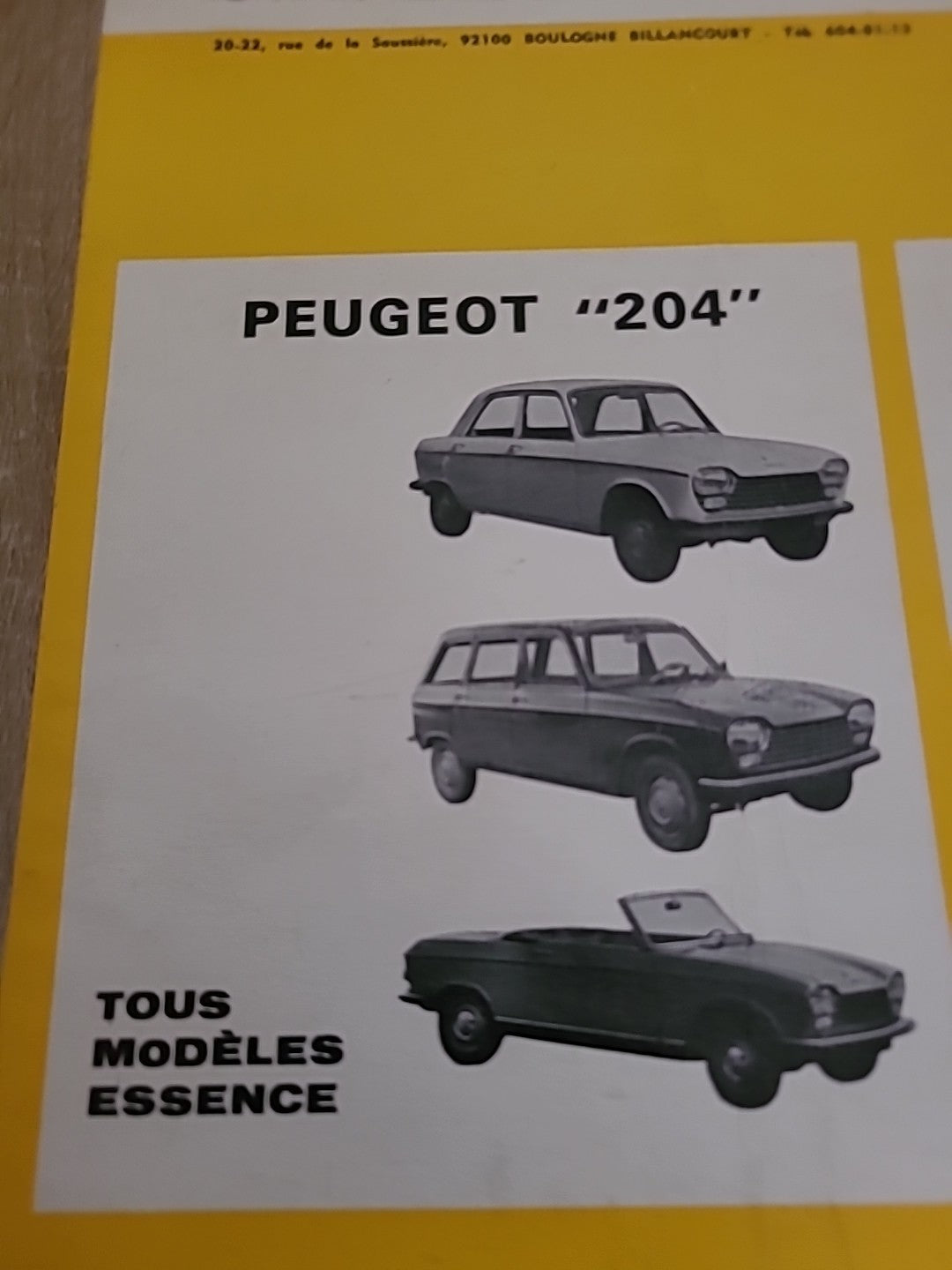 Revue Technique PEUGEOT 204 de 123 pages (Liv52)