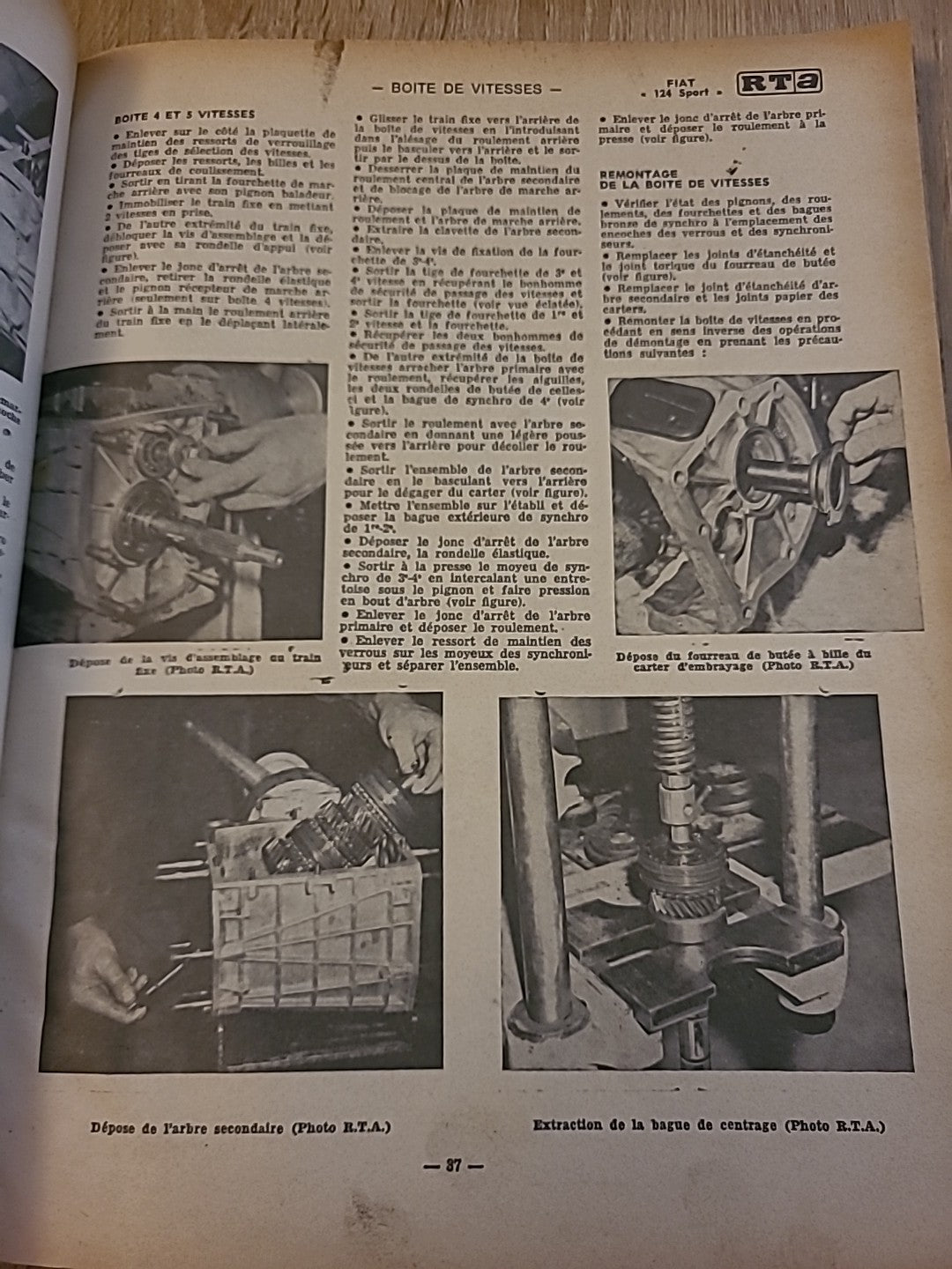 Revue Technique Auto FIAT 124 Sport Special T  RTA de 85 pages (Liv79)