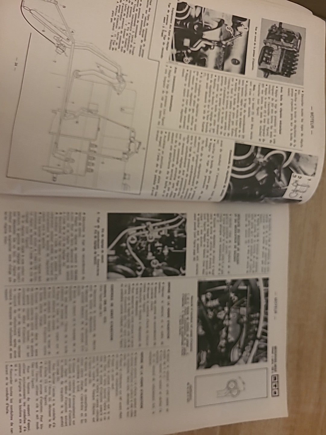 Revue Technique Auto Mercedes W123 Diesel RTA de 216 pages (Liv102)