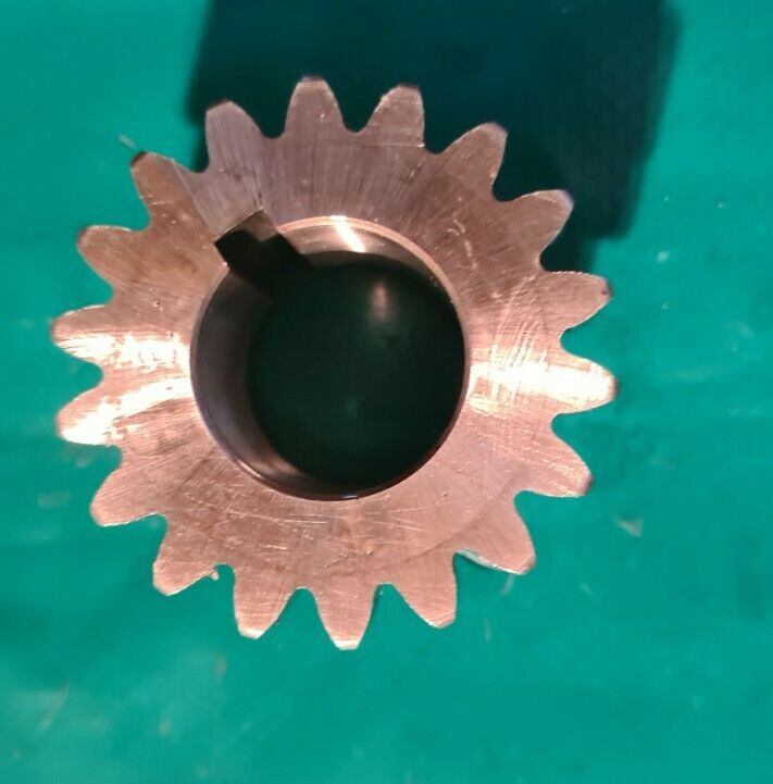 Pignon sur vilebrequin côté embrayage 250 TM fi mx 2011