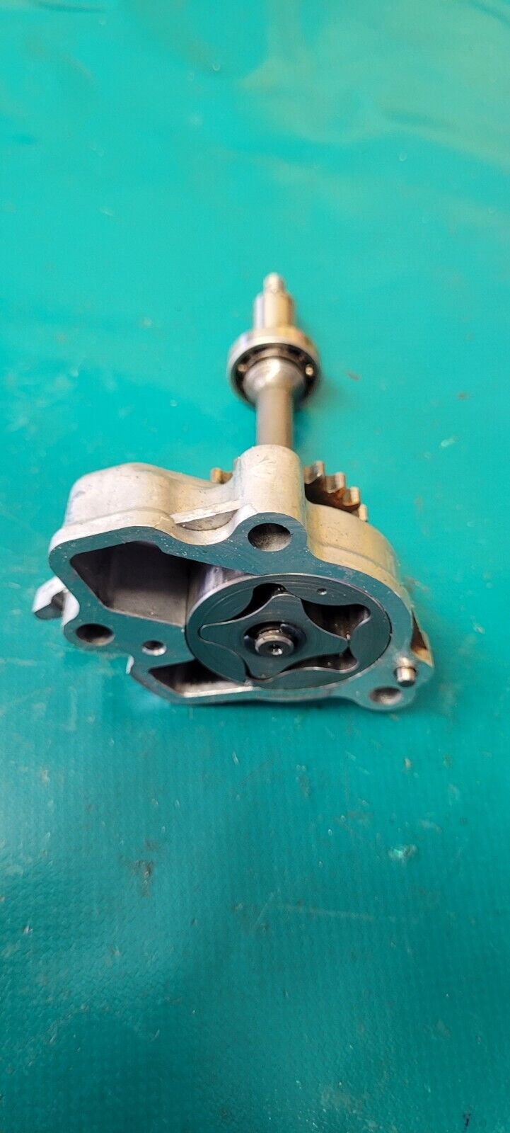 Pompe a huile avec arbre etc KAWASAKI 650 KVF 2007