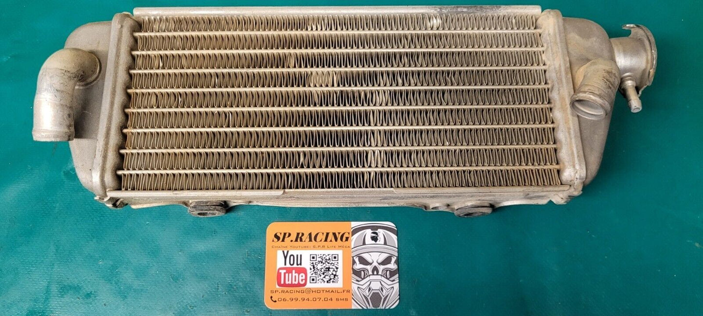 Radiateur Côté Bouchon 300 EXC KTM 2006 (24082)