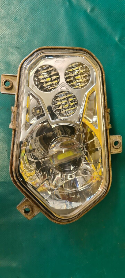 Projecteur phare principal côté passager Polaris 900 RZR xp 2012