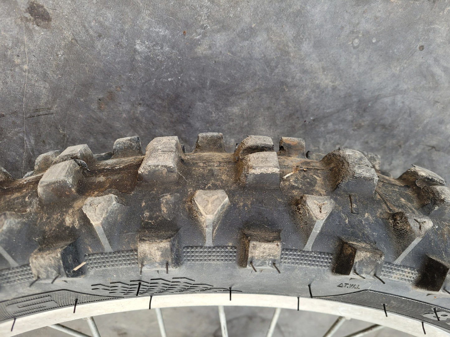 Roue Avant Avec Pneu Ok Pour KTM 525 Sxf 2006