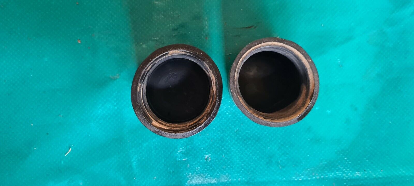 Cabochons de roues ar aeon 50 minikolt 2007