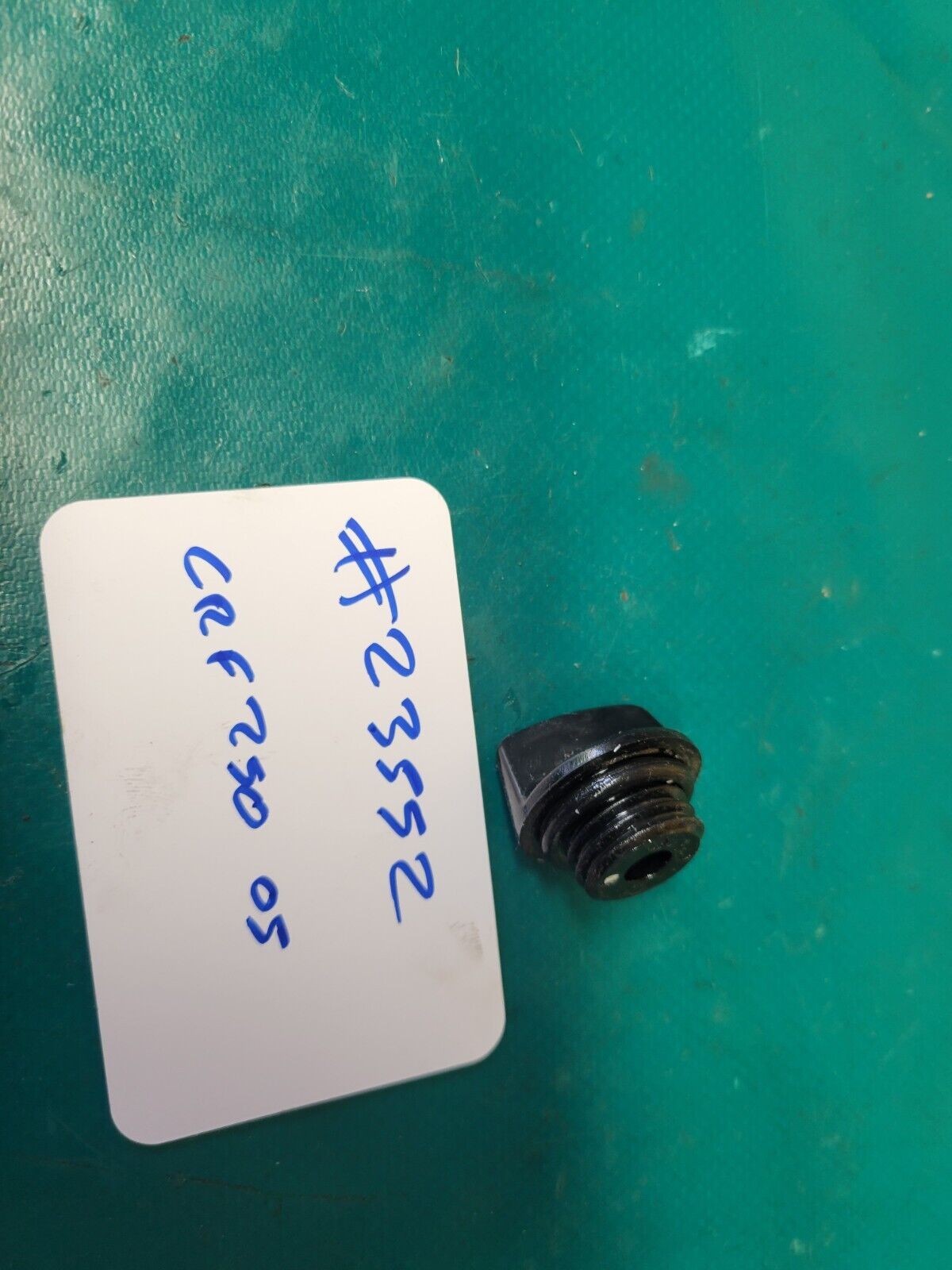 bouchon remplissage huile Honda 250 CRF 2005 (#23552)