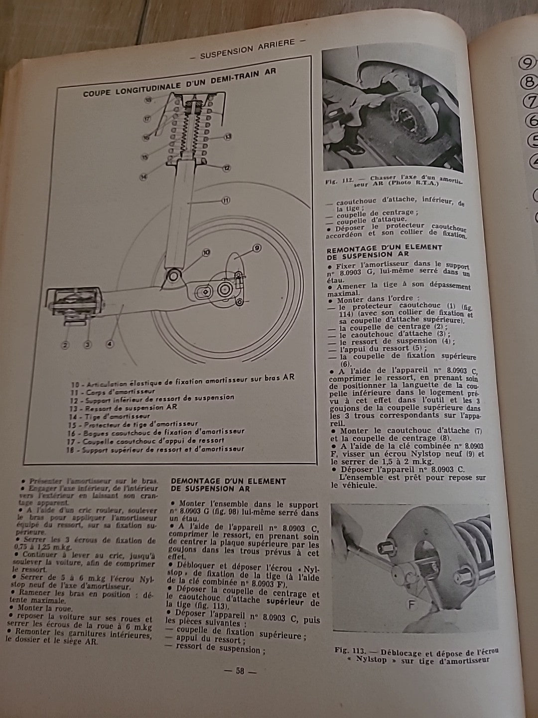 Revue Technique PEUGEOT 204 de 105 pages (Liv53)