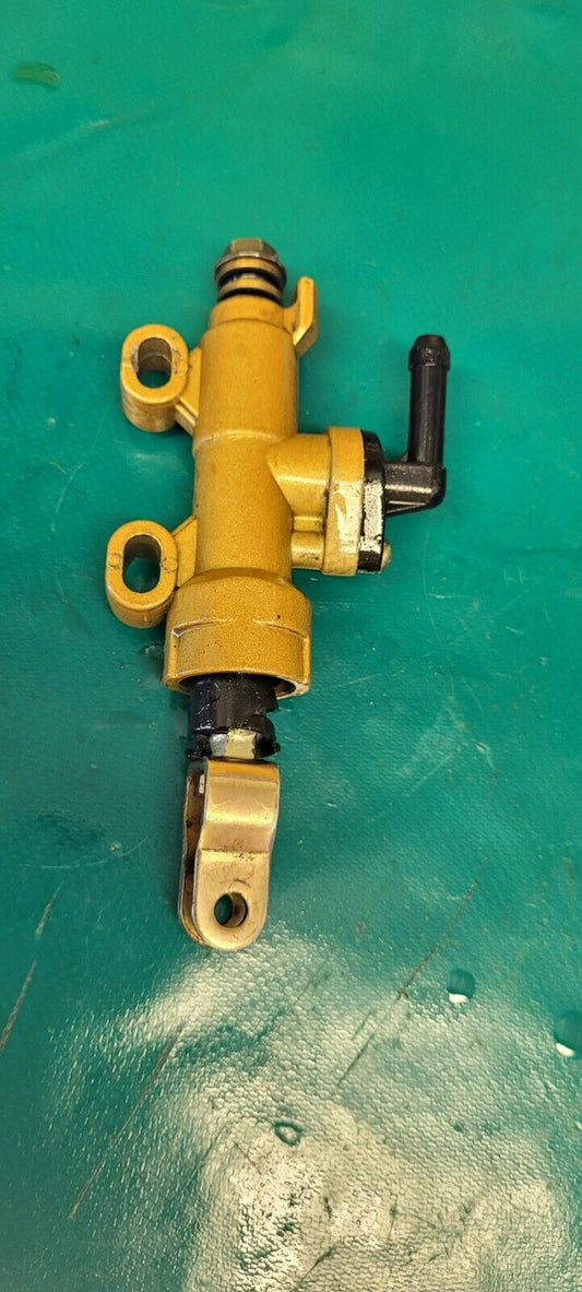 Maître cylindre de frein arriere SACHS 125 ZZ 2003 supermotard (mécanique dtr)
