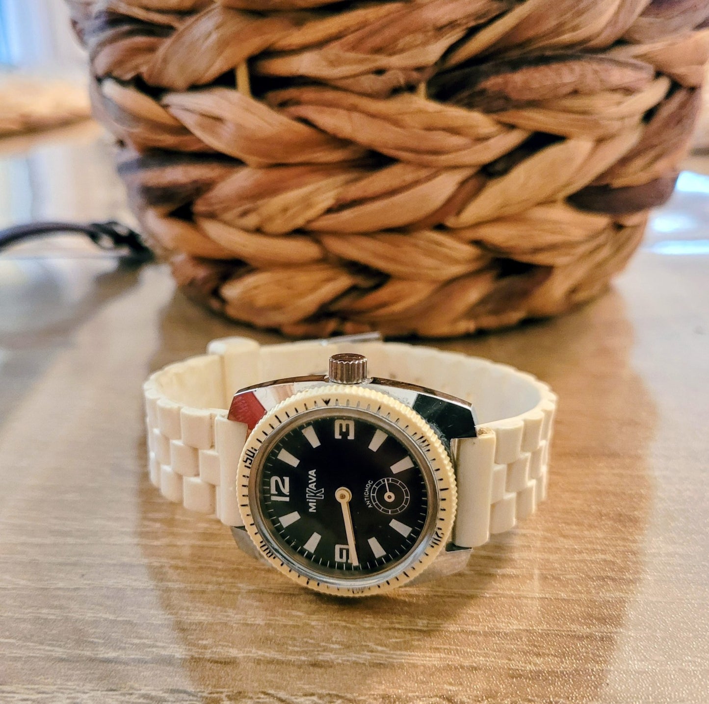 Montre plongeuse MIKAVA mécanique bracelet Alaska (Bij 1)