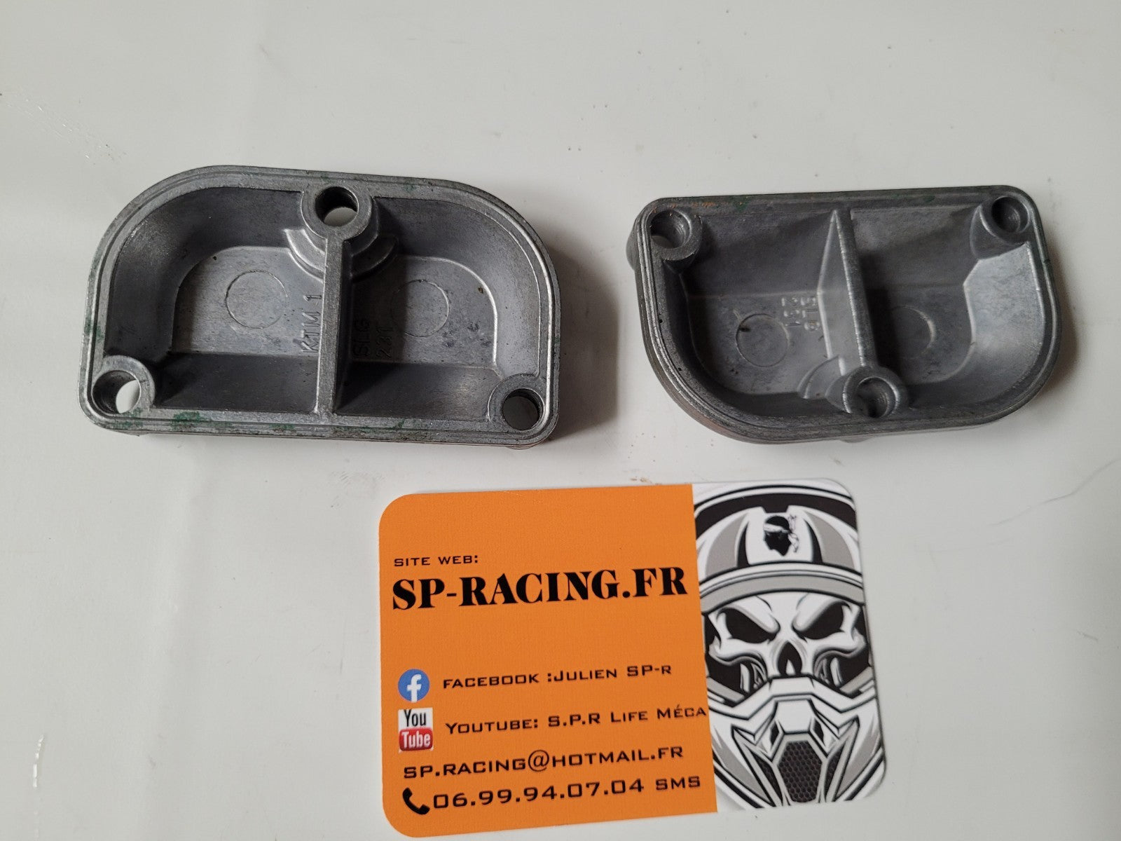 Paire De Carters Couvercle De Soupapes 58036052000 KTM 525 SXF 2006 (#24784)