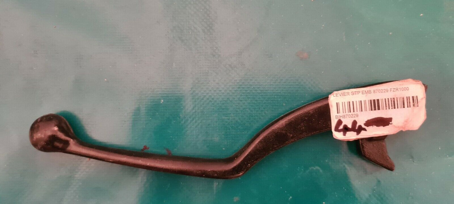 Levier embrayage FZR 1000 .. voir détail sur photo 2 (code PE44)