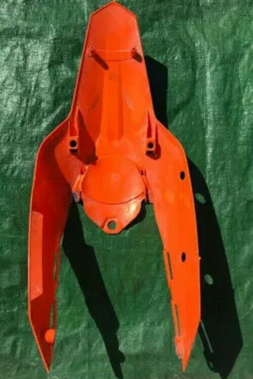 Monocoque arrière sans bavette KTM 200 EXC de 2009 Plastique moto cross - enduro