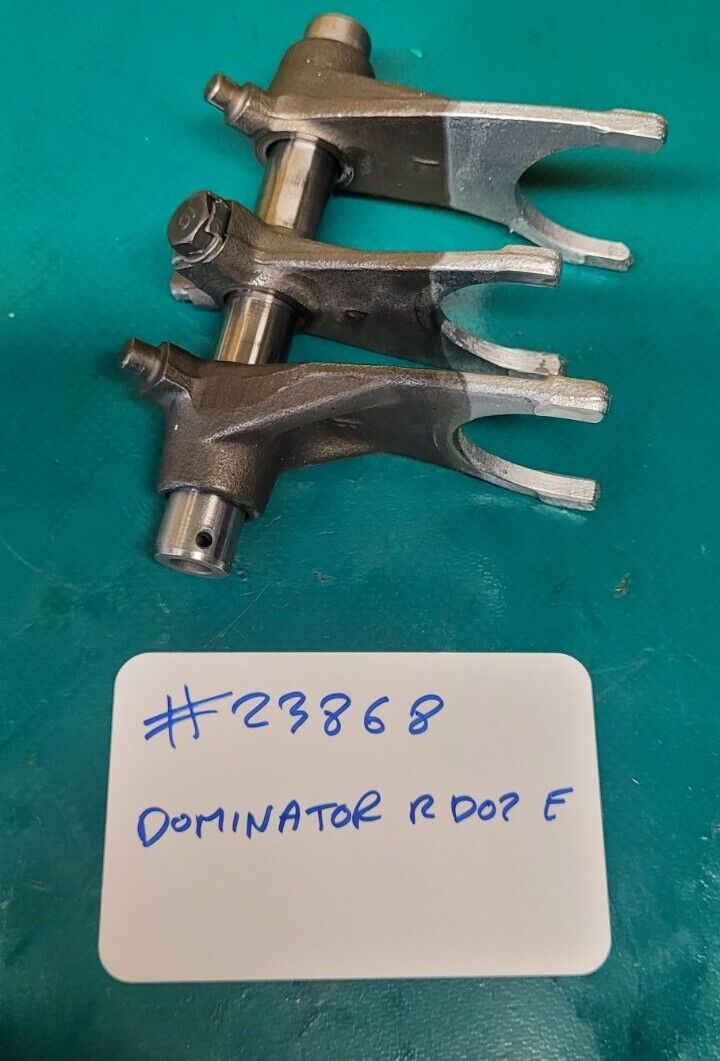 Kit Fourchette De Sélection De Vitesse 650 Dominator Rd02 E (23868)