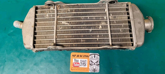 Radiateur Côté Avec Bouchon KTM 450 EXCF 2003 (24289)