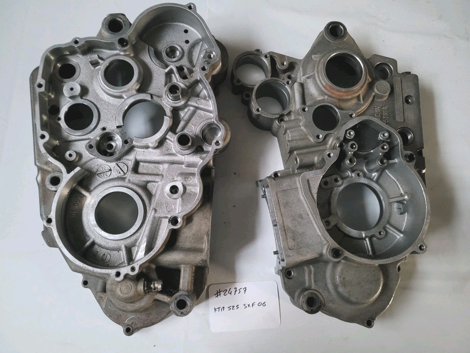 Paire De Carters Moteur KTM 525 SXF 2006 (#24757)