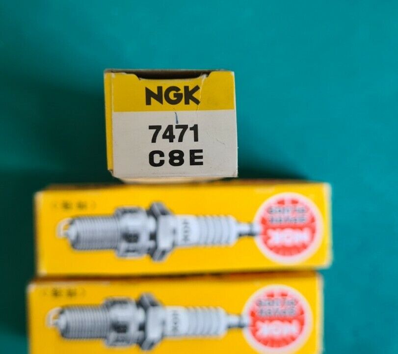 Lot de 3 bougies NGK c8e 7471 voir photo (PE346)