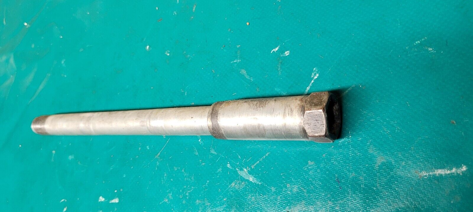 Axe De Roue Avant KTM sting 125 1996 (Idem Dt)
