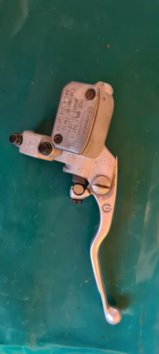 Maître cylindre de frein avant brembo 450 VOR 2000 
