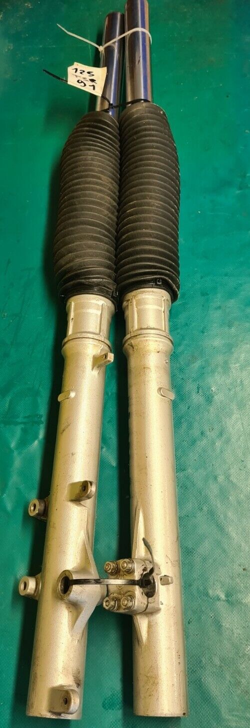 Fourche Suzuki 125 TSR 1991 (code pe) Diam 41