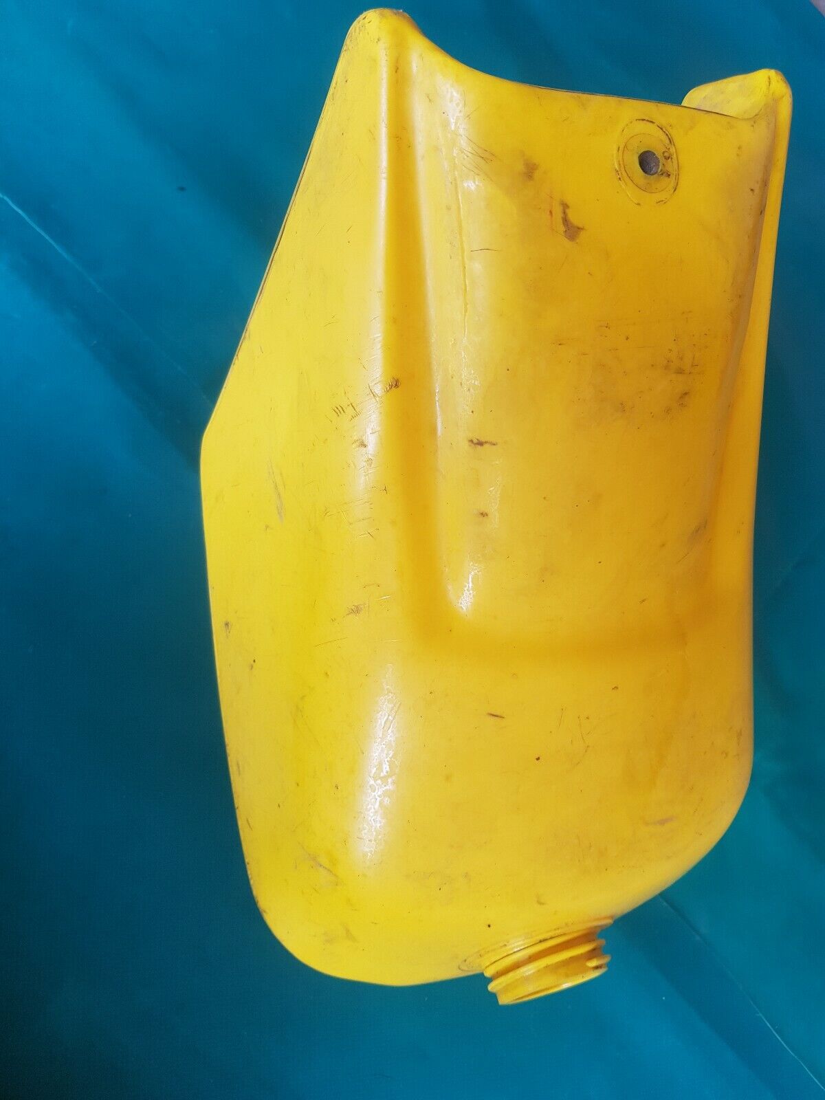 Réservoir d'essence 125 RM 1987 type cadre rf13a, type moteur f113