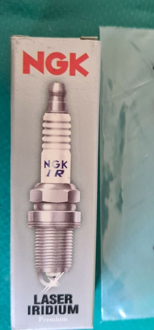  bougie laser iridium NGK dimr8b10 5066 voir photo (PE363)