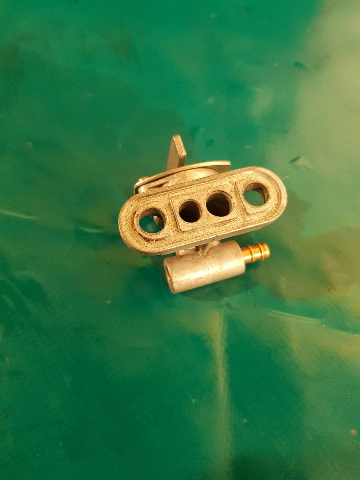 Robinet d'essence motocross enduro avec position reserve 