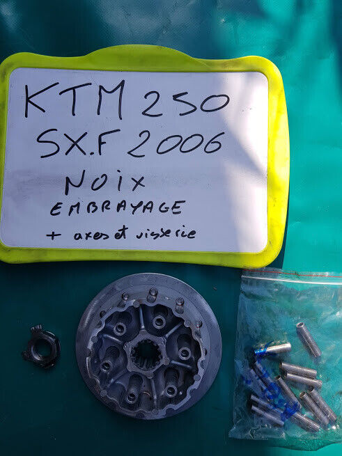 Noix d'embrayage + axes et visserie KTM 250 SXF de 2006