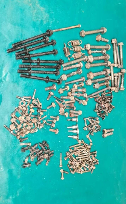 Assortiment de visserie en vrac Polaris 900 RZR xp 2012