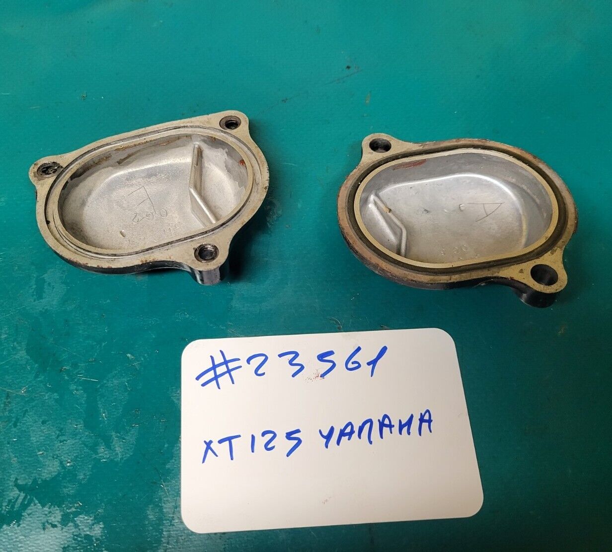 carter sur culasse x2 Yamaha 125 XT 12V 3YU 1993 (Rf #23561)