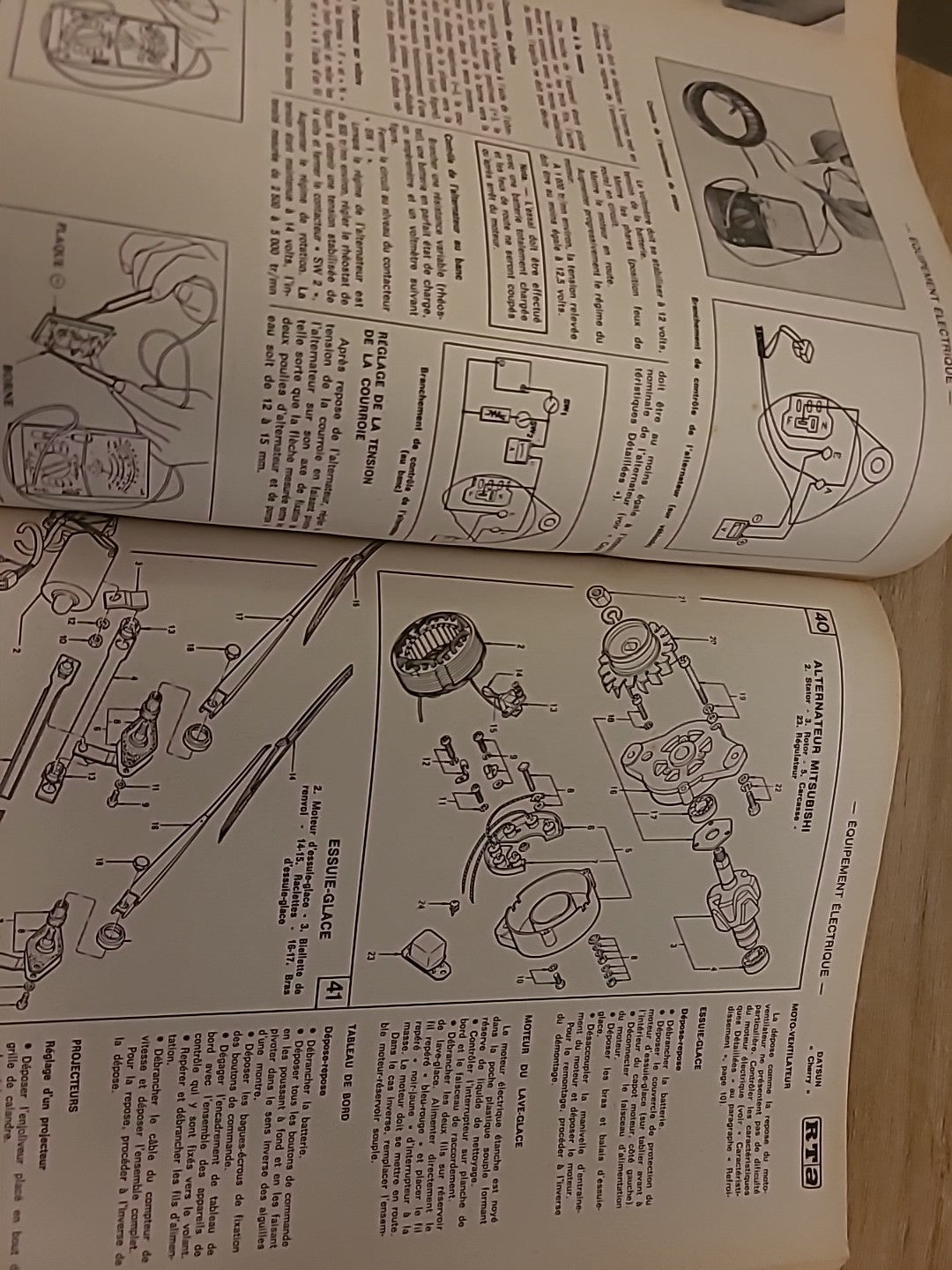 Revue Technique Auto Citroën GS Datsun 120 RTA de 154 pages (Liv107)