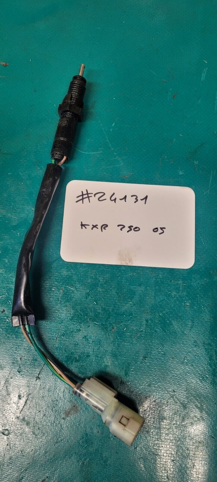 Contacteur Feux Stop KYMCO 250 Kxr 2005 (24131 )
