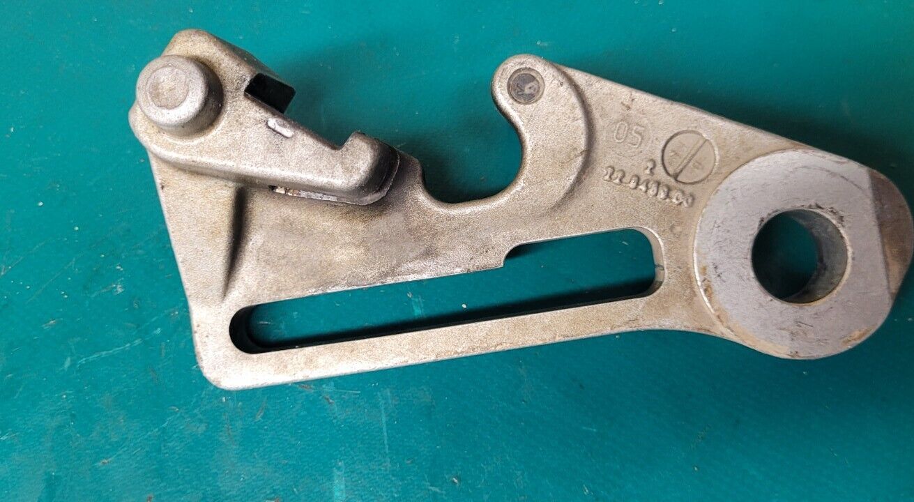 Patte Support D'étrier De Frein Arrière BREMBO 300 EXC KTM 2006 (24101)