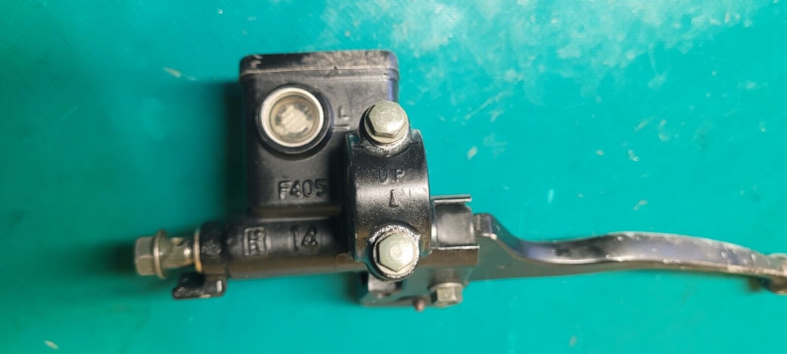 Maître Cylindre De Frein Droit KYMCO 250 Kxr 2005 (24118 )