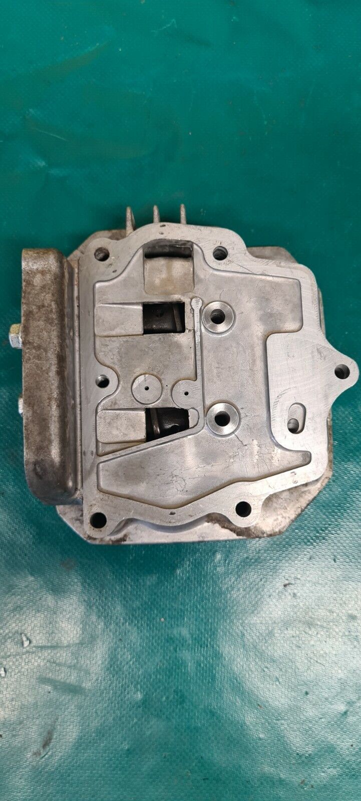 Couvre culasse complet hb31b quad Honda 200 TRX sx 1988