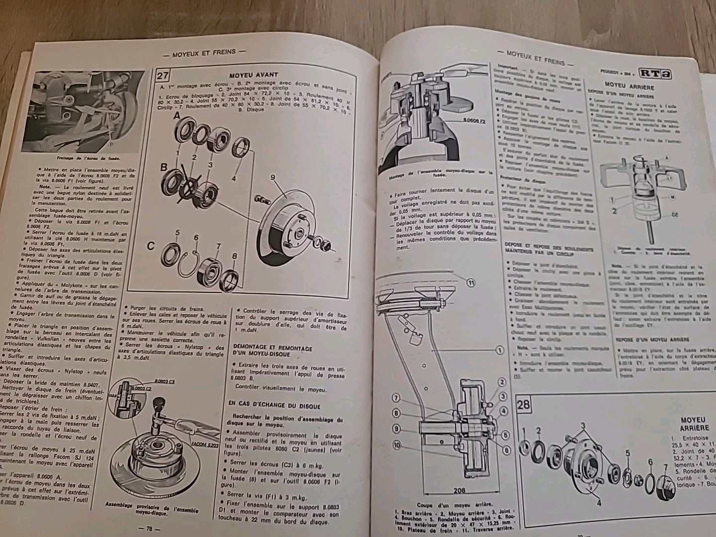 Revue Technique PEUGEOT 304 RTA de 122 pages (Liv28)